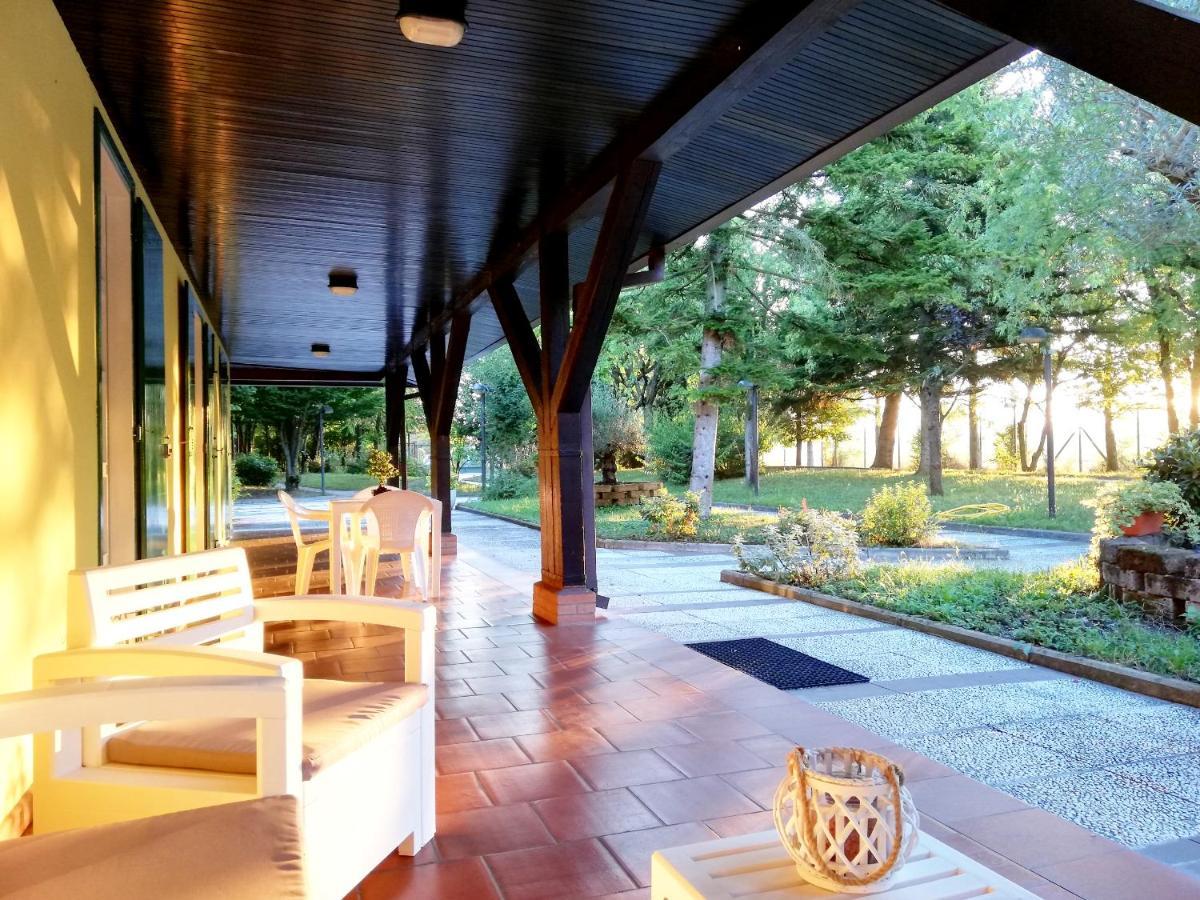 B&B Villa Dei Cigni Reali Carpi Bagian luar foto