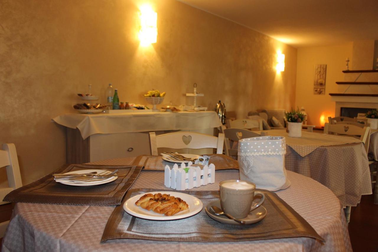 B&B Villa Dei Cigni Reali Carpi Bagian luar foto