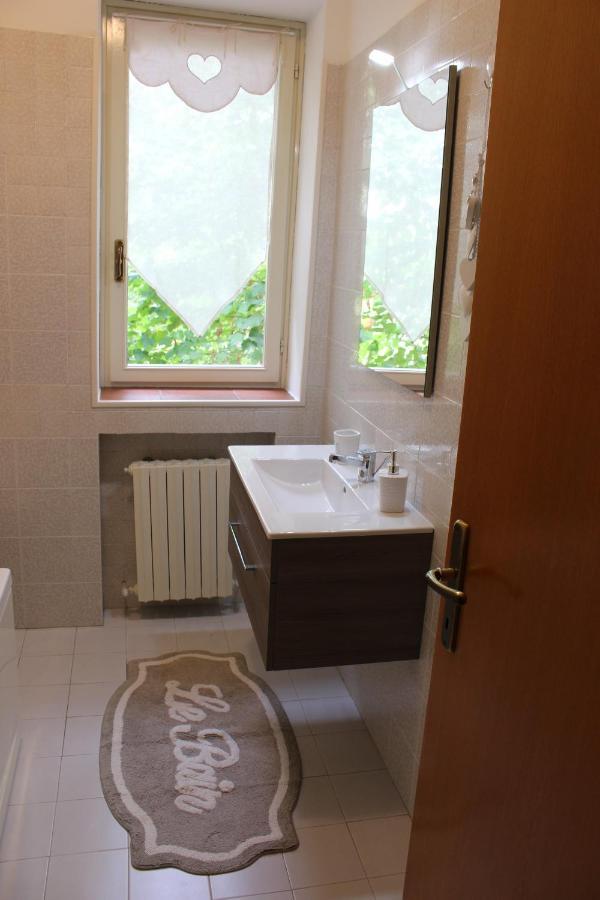 B&B Villa Dei Cigni Reali Carpi Bagian luar foto